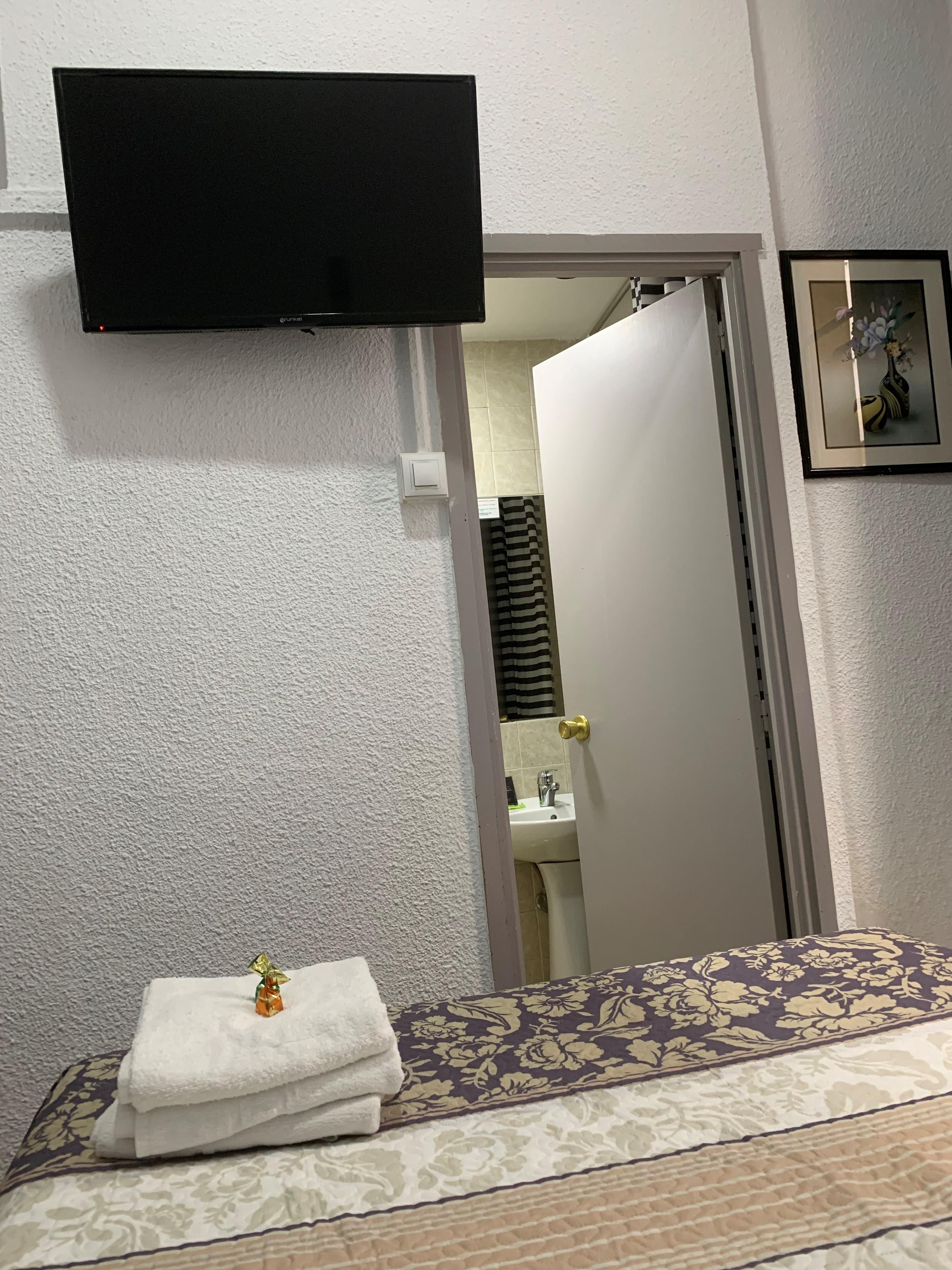 Hostal Alcobia Sevilla Dış mekan fotoğraf